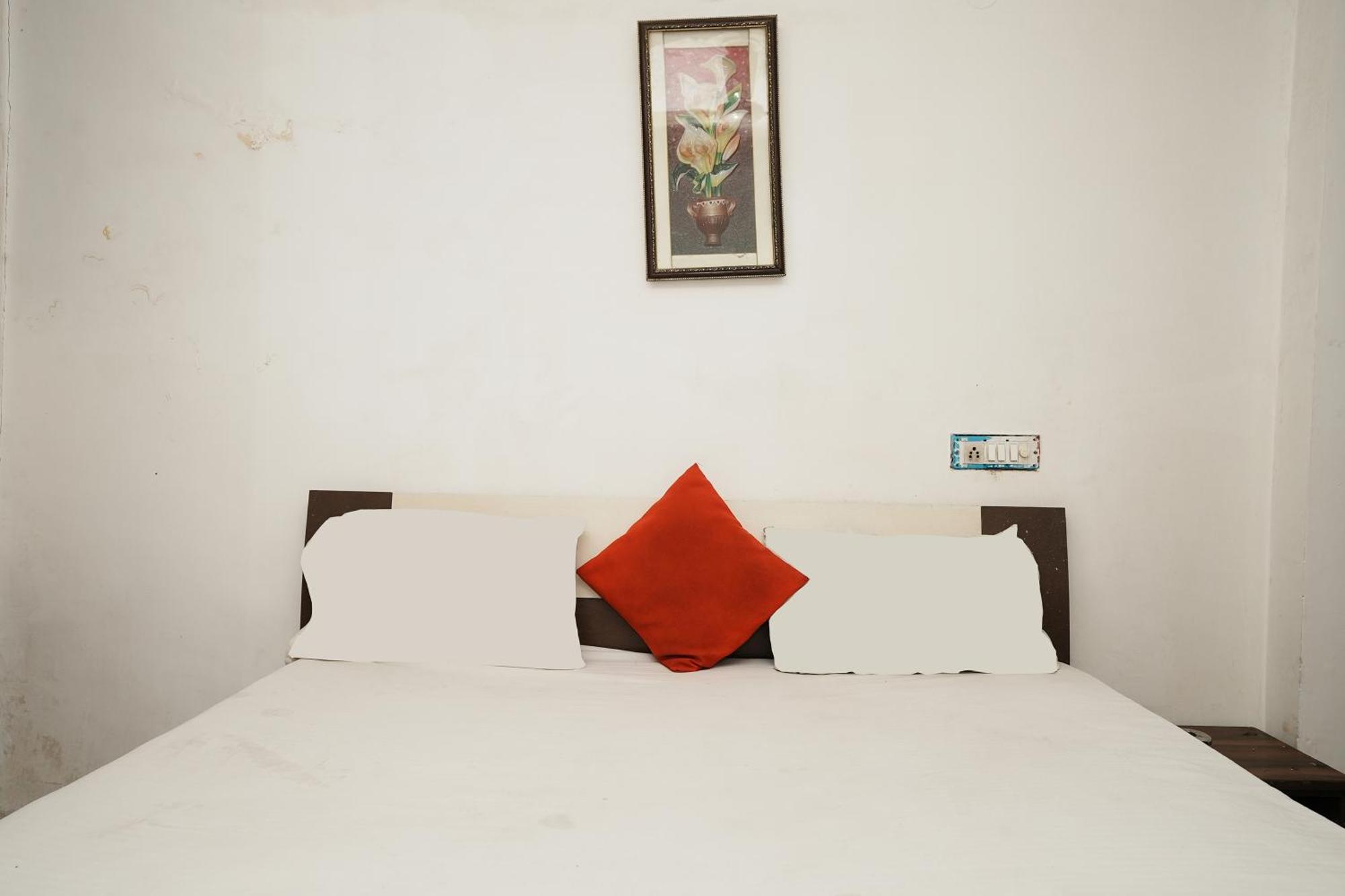Hotel Sunrise Moon Nueva Delhi Exterior foto