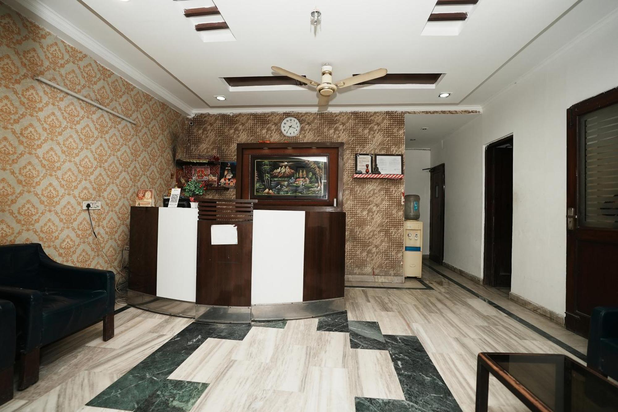 Hotel Sunrise Moon Nueva Delhi Exterior foto